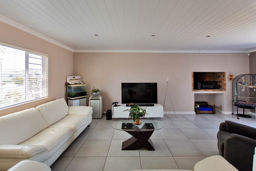 3 Bedroom Property for Sale in Port Owen Western Cape